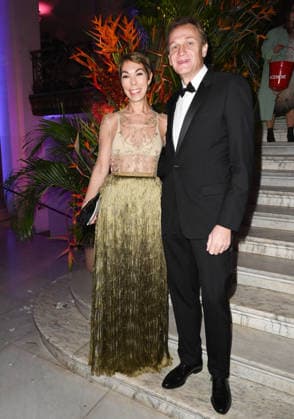 News from August 18, 2026: Mathilde Favier, Dior’s director of public relations, and her partner, film producer Nicolas Altmayer, died yesterday in a car accident in the Deux-Sèvres department. Semi-exclusive: Mathilde Favier and her partner Nicolas Altmayer at the Oiseau Reb Gala Eveningat the Théâtre National de l’Opéra Comique in Paris on November 18, 2021. The gala will help fund the opera and social projects of this institution in the heart of Paris, where works such as *Carmen* and *Manon* were premiered. Coadic Guirec, Bestimage. No web content for Switzerland and Belgium. Paris, France  Copyright: xCOADICxGUIRECx xBESTIMAGExCOADICxGUIRECx xBESTIMAGEx