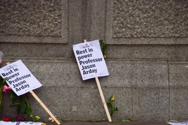 August 18, 2026, London, England, United Kingdom: Placards stating Rest In Power Professor Jason Arday have been left at the base of Nelson s Column in Trafalgar Square following a vigil which took place the night before. The former University of Cambridge sociology professor died several days after he resigned following accusations of academic plagiarism and scrutiny of his personal claims. London United Kingdom - ZUMAv130 20260818_zip_v130_017 Copyright: xVukxValcicx