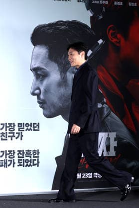 Stars and Director Gather for Tazza: Song of Beelzebub Production Press Conference in Seoul South Korean actor Roh Jae-won attends a production press conference for the upcoming film Tazza: Song of Beelzebub in Seoul, South Korea, on August 18, 2026. Seoul South Korea  Copyright: xMatrixxImages JungxUi-Chelx