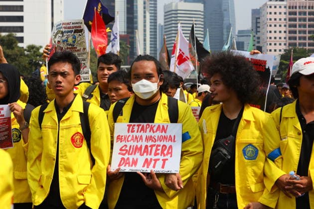 August 18, 2026, Central Jakarta, Jakarta, indonesia: JAKARTA, Indonesia Ã¢â‚¬ Student groups led by the Student Executive Board of the University of Indonesia (BEM UI) are scheduled to stage a protest at Bundaran Hotel Indonesia (HI), Central Jakarta, on Tuesday, August 18, 2026. The action, titled Ã¢â‚¬oeMerebut KemerdekaanÃ¢â‚¬Â (Reclaiming Independence), is expected to begin at around 1 p.m. local time...According to BEM UI, the protest will raise concerns over governance, economic conditions, public policy and civil liberties. The group has outlined eight key demands, including:..Ã¢â‚¬Â¢ An end to policies it describes as state domination over citizens.Ã¢â‚¬Â¢ Stronger action against corruption, collusion and nepotism.Ã¢â‚¬Â¢ Genui  - ZUMAp146 20260818_zap_p146_047 Copyright: xDennyxPohanx