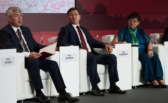 Russia International Buddhist Forum 9223433 18.08.2026 Head of the Republic of Buryatia Alexei Tsydenov and Head of the Republic of Kalmykia Batu Khasikov attend a plenary session of the 4th International Buddhist Forum Buddhism in Dialogue with Cultures: The Future of Humanity in Kyzyl, the Republic of Tuva, Russia. Alexei Danichev Sputnik Kyzyl Republic of Tuva Russia  Copyright: xAlexeixDanichevx