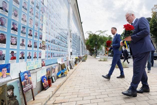 News Bilder des Tages Vice-prime minister and Minister of Foreign Affairs Maxime Prevot and Ukraine s Foreign Minister Andriy Sybiha pictured during a visit to Kyiv, Tuesday 18 August 2026, part of a visit of the Belgian Foreign Minister to Ukraine.  BENOITxDOPPAGNE 183660666
