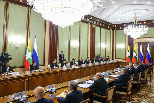 RUSSIA, MOSCOW - AUGUST 18, 2026: Min Aung Hlaing (2nd L back), President of Myanmar, attends a meeting with Mikhail Mishustin, Prime Minister of Russia. Mikhail Tereshchenko TASS  96322610