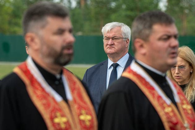 Acting Minister of Foreign Affairs of Ukraine Andrii Sybiha participates in the solemn reburial ceremony of Colonel Yevhen Konovalets, first head of the Organisation of Ukrainian Nationalists (OUN) and colonel of the Army of the Ukrainian People’s Republic (UNR), at the National Military Memorial Cemetery in Kyiv region, Ukraine, August 18, 2026. On August 11, 2026, Konovalets’ remains were exhumed at Crooswijk General Cemetery in Rotterdam, the Netherlands, where they had rested since his assassination by a Soviet agent in May 1938. (Photo by Danylo Antoniuk Ukrinform) Remains of OUN leader Yevhen Konovalets reburied at National Military Memorial Cemetery  Copyright: xDanyloxAntoniukx