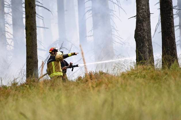 Fire in the Belgian High Fens 18 08 2026 FAGNES, BELGIUM - AUGUST 18 : Fire in the Belgian High Fens «The worst fire in Belgium s history» on August 18, 2026 in Fagnes, Belgium, 18 08 2026 Hautes Fagnes Belgium  Copyright: xDidierxLebrunx