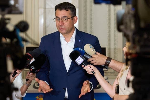 Senator Stefan Palarie, Press Conference at the Chamber of Deputies, Bucharest, Romania Bucharest, Romania. 18th Aug, 2026: Stefan Palarie, senator of the Save Romania Union (USR), holds a press conference at the Chamber of Deputies. Bucharest Romania Copyright: xLucianxAlecux