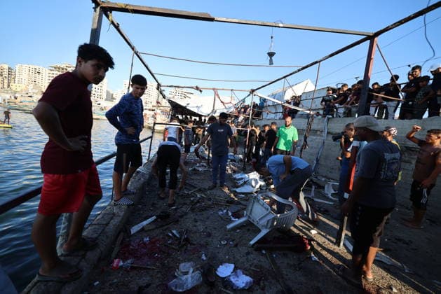 Palestinians Gather at Site of Israeli Strike in Gaza City Palestinians gather at the site of an Israeli airstrike that targeted a group of civilians on the seafront west of Gaza City, on August 18, 2026. Medical sources said six Palestinians, including a child, were killed and 14 others were wounded in the strike. Photo by Hadi Daoud apaimages Gaza city Gaza Strip Palestinian Territory 180826_Gaza_HD_00(2) Copyright: xapaimagesxHadixDaoudx xapaimagesx