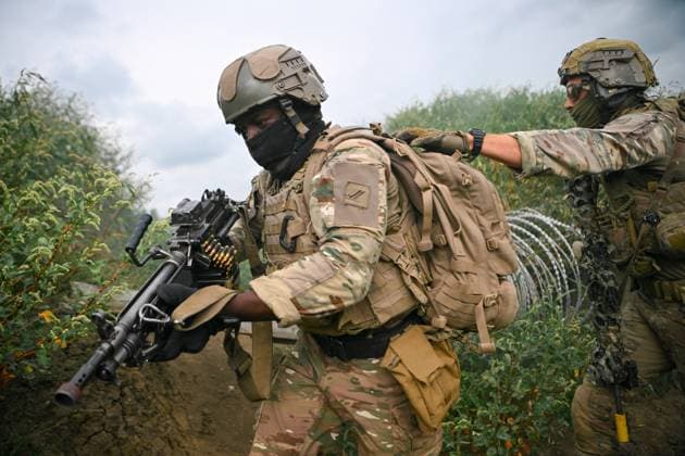 NATO Eagle Spearhead exercise in Romania CINCU, ROMANIA - AUGUST 18: Servicemen in action during the NATO Eagle Spearhead exercise, at the Getica National Training Center in Cincu, Brasov county, Romania, 18 August, 2026. Alex Nicodim Anadolu Cincu Romania. Editorial use only. Please get in touch for any other usage.  Copyright: x2026xAnadoluxAlexxNicodimx