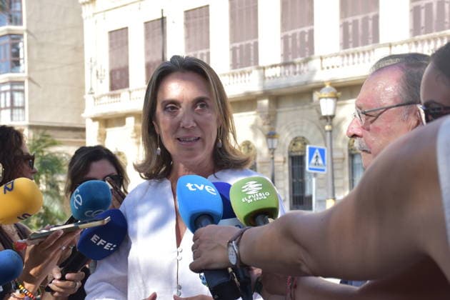 Gamarra Visits Ceuta to See the Humanitarian Crisis Firsthand The PP’s Deputy Secretary for Institutional Regeneration, Cuca Gamarra, speaks to the media, following a meeting with the president of Ceuta, Juan Jesús Vivas, at the PP Ceuta headquarters on August 18, 2026, in Ceuta, Spain. Gamarra visited the autonomous city to see firsthand the humanitarian crisis affecting the region after thousands of migrants swam across the Tarajal Strait on July 30 and 31. During her visit, Gamarra met with the president of Ceuta and with representatives of associations and unions of the Civil Guard and the National Police. AUGUST 18, 2026 CEUTA PP POPULAR PARTY VIVAS Gabriela Sardá Nún Ceuta Ceuta, Spain  Copyright: xGabrielaxSardaxNunezx 7720082