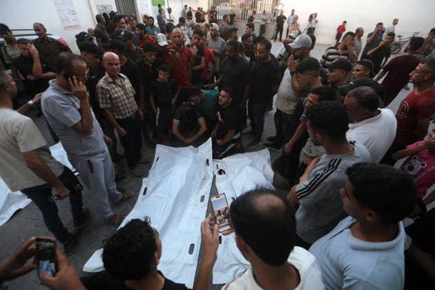 Palestinians Mourn Six Killed in Israeli Strike Near Gaza Port Palestinians mourn the bodies of six people, including a child, at al-Shifa Hospital in Gaza City, on August 18, 2026, after they were killed in an Israeli airstrike that targeted a gathering of civilians near the city’s port, according to Palestinian medical sources. Photo by Bilal Osama apaimages Gaza city Gaza Strip Palestinian Territory 180826_Gaza_BO_01(35) Copyright: xapaimagesxBilalxOsamax xapaimagesx
