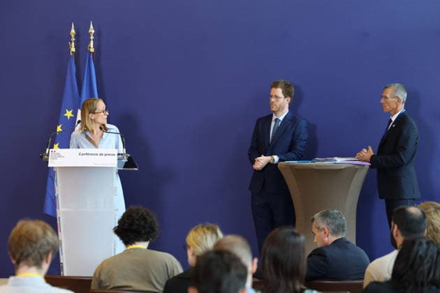 Press conference following the cyberattack targeting France tax authority - Paris Deputy Director-General of ANSSI, Colonel Stephane Bajard, France’s junior Minister for Public Accounts David Amiel and Director-General of the Directorate-General for Public Finance Amelie Verdier give a press conference on the State s response following the cyberattack targeting France s tax authority, the Directorate General of Public Finances (Direction generale des Finances Publiques - DGFiP) at Bercy, France s Economy and Finance Ministry in Paris on August 18, 2026. Photo by Raphael Lafargue ABACAPRESS.COM Paris France  Copyright: xLafarguexRaphael ABACAx