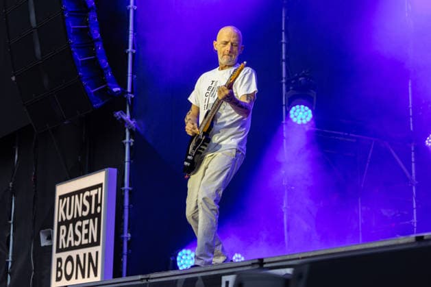 Konzert von Moby auf dem Kunst!Rasen Bonn - 18.08.26 Der US-amerikanische Elektronikmusiker Moby beim Open-Air-Live-Auftritt auf dem Kunst!Rasen Bonn. Bonn Gronau Nordrhein-Westfalen Deutschland *** Moby Concert at Kunst Rasen Bonn, August 18, 2026. American electronic musician Moby performing live outdoors at Kunst Rasen Bonn in Bonn-Gronau, North Rhine-Westphalia, Germany Copyright: xMarcxJohnx