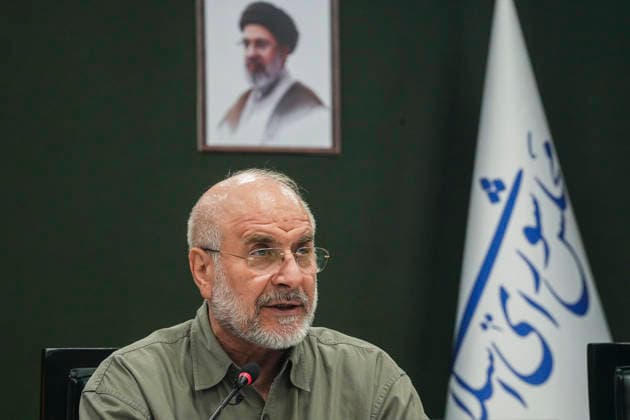 Tehran Iran Virtual Parliament Iranian Parliament Speaker Mohammad Bagher Ghalibaf speaks during a virtual parliamentary session in Tehran, Iran on August 18, 2026. Iran s parliament held the public session remotely under emergency provisions, with 247 lawmakers participating. Tehran Tehran Iran Copyright: xHamedxMalekpourx