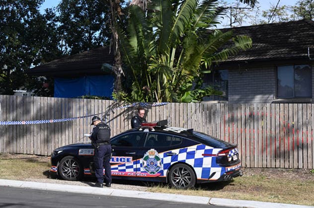 BEENLEIGH STABBING, Police are seen at a property in Beenleigh, Queensland, Wednesday, August 19, 2026. A man has died and two people are in custody after a alleged stabbing at a house south of Brisbane on Tuesday afternoon. ( NO ARCHIVING BEENLEIGH QUEENSLAND AUSTRALIA  Copyright: xDARRENxENGLANDx 20260819147859759273