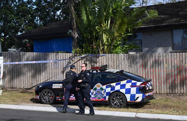 BEENLEIGH STABBING, Police are seen at a property in Beenleigh, Queensland, Wednesday, August 19, 2026. A man has died and two people are in custody after a alleged stabbing at a house south of Brisbane on Tuesday afternoon. ( NO ARCHIVING BEENLEIGH QUEENSLAND AUSTRALIA  Copyright: xDARRENxENGLANDx 20260819170960612507