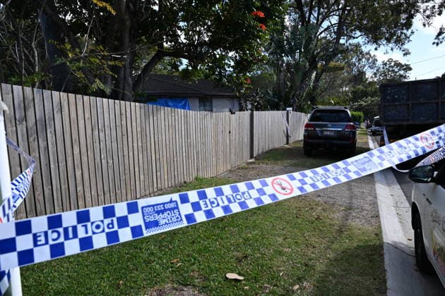 BEENLEIGH STABBING, Police are seen at a property in Beenleigh, Queensland, Wednesday, August 19, 2026. A man has died and two people are in custody after a alleged stabbing at a house south of Brisbane on Tuesday afternoon. ( NO ARCHIVING BEENLEIGH QUEENSLAND AUSTRALIA  Copyright: xDARRENxENGLANDx 20260819114984337138