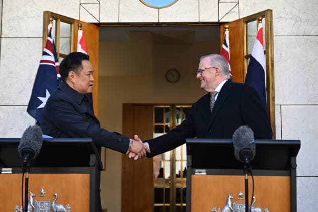 ANUTIN CHARNVIRAKUL AUSTRALIA VISIT, Australian Prime Minister Anthony Albanese and Prime Minister of Thailand Anutin Charnvirakul shake hands at the end of a press statement at Parliament House, in Canberra, Wednesday, August 19, 2026. ( NO ARCHIVING CANBERRA AUSTRALIAN CAPITAL TERRITORY AUSTRALIA  Copyright: xLUKASxCOCHx 20260819116781709158