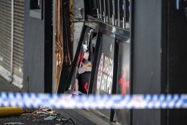 FOOTSCRAY RAM RAID, The damaged storefront of Dragon Hot Pot in Footscray, after a ram raid, in Melbourne, Wednesday, August 19, 2026. ( NO ARCHIVING MELBOURNE VICTORIA AUSTRALIA  Copyright: xJAYxKOGLERx 20260819122056079816