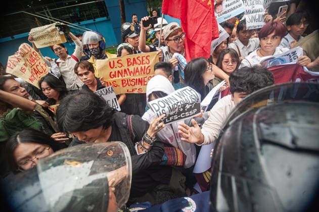 August 19, 2026, Quezon City, Quezon, Philippines: A protest made up of youth groups and progressive sectoral groups marched along the streets of Bonifacio Global City toward the headquarters of the BCDA to reject the proposed Pax Silica. Quezon City Philippines - ZUMAy102 20260819_zip_y102_016 Copyright: xKenosisxYapx