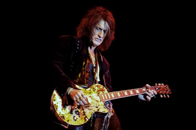 Hollywood Vampires perform at AO Arena Joe Perry of Hollywood Vampires performs at AO Arena, Manchester, UK, 18 August 2026., Credit:Hels Millington Avalon  Copyright: xHelsxMillingtonx xAvalonx 1125376180