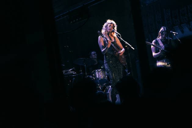 Hannah Cohen performs at Hoxton Hall on August 18, 2026 in London, England. LONDON, ENGLAND - AUGUST 18: Hannah Cohen performs at Hoxton Hall on August 18, 2026 in London, England., Credit:Pupat Chenaksara Avalon UK, London  Copyright: xPupatxChenaksarax xAvalonx 1125373547