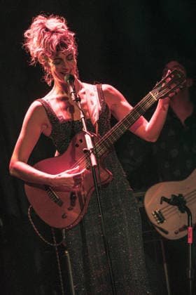Hannah Cohen performs at Hoxton Hall on August 18, 2026 in London, England. LONDON, ENGLAND - AUGUST 18: Hannah Cohen performs at Hoxton Hall on August 18, 2026 in London, England., Credit:Pupat Chenaksara Avalon UK, London  Copyright: xPupatxChenaksarax xAvalonx 1125373577