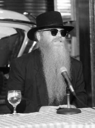 Orlando, Florida, USA: ZZ TOP - DUSTY HILL doing a press conference at Hard Rock Cafe on October 18, 1990  - ZUMAh235 19901018_zmp_h235_014 Copyright: xChristopherxHeltonx