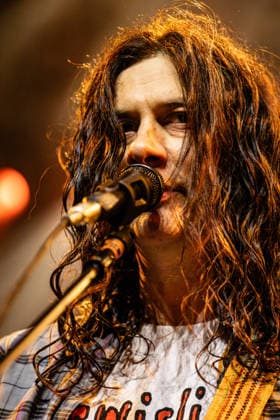 Kurt Vile & The Violators live in Copenhagen, Denmark Copenhagen, Denmark. 18th, August 2026. Kurt Vile and The Violators perform a live concert at VEGA in Copenhagen. Here singer, songwriter and musician Kurt Vile is seen live on stage. Denmark, Copenhagen  Copyright: xGonzalesxPhoto ErlingxBrodersenx