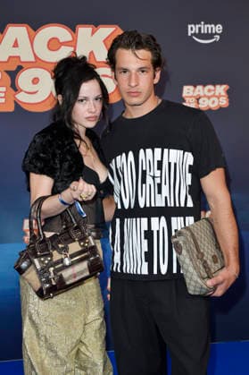 Mariza Jade und Noah Levi bei der Premiere des Amazon Prime Video-Films Back to the 90s im Delphi Filmpalast am Zoo. Berlin, 18.08.2026 *** Mariza Jade and Noah Levi at the premiere of the Amazon Prime Video film *Back to the 90s* at the Delphi Filmpalast am Zoo in Berlin, August 18, 2026 Foto:xM.xBehrensx xFuturexImagex 90s_6851