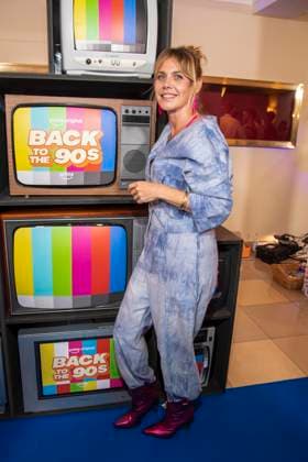 ABB AMAZON- Felicitas Woll Schauspielerin zu Gast auf dem blauen Teppich bei der Weltpremiere der Amazon Prime Serie Back to the 90s im Delphi Filmpalast am 18.AUGUST 2026 in Berlin Berlin Deutschland *** ABB AMAZON Felicitas Woll, actress, appeared on the blue carpet at the world premiere of the Amazon Prime series *Back to the 90s* at the Delphi Filmpalast on August 18, 2026, in Berlin, Germany