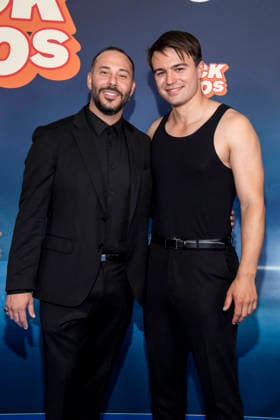 ABB AMAZON- Facundo Scalarandi und Luis Moll zu Gast auf dem blauen Teppich bei der Weltpremiere der Amazon Prime Serie Back to the 90s im Delphi Filmpalast am 18.AUGUST 2026 in Berlin Berlin Deutschland *** ABB AMAZON s Facundo Scalarandi and Luis Moll appeared on the blue carpet at the world premiere of the Amazon Prime series *Back to the 90s* at the Delphi Filmpalast on August 18, 2026, in Berlin, Germany