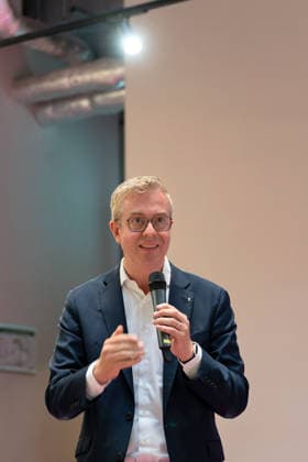 Berlin,18.08.2026,Bitkom Policy Pitch zur Abgeordnetenhauswahl 2026 im Delta Campus Neukölln.Stefan Evers Spitzenkandidat der Berliner CDU für die Wahl zum Abgeordnetenhaus von Berlin 2026 ist vor Ort. *** Berlin, August 18, 2026—Bitkom Policy Pitch for the 2026 Berlin House of Representatives election at Delta Campus Neukölln; Stefan Evers, the Berlin CDU’s top candidate for the 2026 Berlin House of Representatives election, is in attendance.