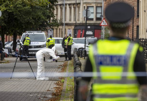 Two Deaths in Glasgow Police at an address in Chancellor Street, investigating the deaths of two men who were found seriously injured at about 16:40 on Sunday.  Copyright: xMichaelxSchofieldx NINTCHDBPICT001101977516