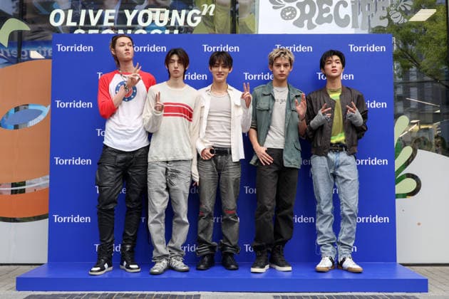 South Korean boys band Cortis attends Torriden pop-up store photocall (L-R) Martin, Juhoon, Seonghyeon, James and Keonho of boy group CORTIS pose during a photo call for a Torriden pop-up store event in Seoul, South Korea, on August 19, 2026. Seoul South Korea  Copyright: xMatrixxImages JungxUi-Chelx