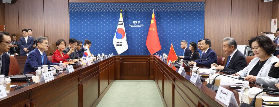 S. Korea-China diplomatic talks S. Korea-China diplomatic talks South Korean Foreign Minister Cho Hyun (2nd from L) holds talks with his Chinese counterpart, Wang Yi (2nd from R), in Seoul on Aug. 19, 2026. (Pool photo) (Yonhap) 2026-08-19 19:37:15 < 1980-2026 YONHAPNEWS AGENCY. .> ¼­¿ïÆ¯º°½Ã EDITORIAL USE ONLY  Copyright: xx PYH2026081921440031500 YonhapxNewsx yonphotos255742