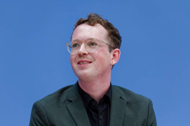 AWO will Sozialleistungen zusammenlegen 2026-08-19 Deutschland, Berlin Bundespressekonferenz: ifo-Studie im Auftrag des AWO Bundesverbands Wie die Zusammenlegung von Sozialleistungen gegen Armut wirken kann. Im Bild Koordination und Interessenvertretung. *** AWO Plans to Consolidate Social Benefits August 19, 2026 Germany, Berlin Federal Press Conference ifo Study Commissioned by the AWO Federal Association How Consolidating Social Benefits Can Help Combat Poverty Pictured: Coordination and Advocacy