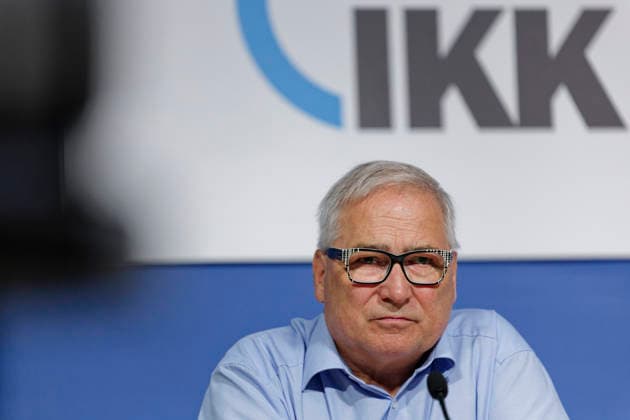 IKK für nachhaltige GKV-Reformen 2026-08-19 Deutschland, Berlin Pressekonferenz des IKK e.V. zur GKV-Finanzierung. Im Bild von links Hans-Jürgen Müller, Vorstandsvorsitzender IKK e.V. - No modelrelease - Nur redaktionelle Verwendung - *** IKK Calls for Sustainable Statutory Health Insurance Reforms August 19, 2026, Germany, Berlin: IKK e.V. press conference on statutory health insurance (GKV) financing. Pictured from left: Hans Jürgen Müller, Chairman of the Board of IKK e.V.