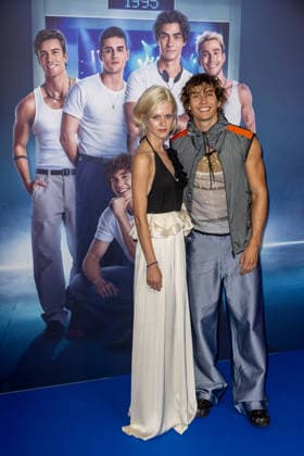 Back to the 90s , Filmpremiere im Delphi Filmpalast, Berlin, 18.08.2026 Sidney Fahlisch und Bene Schulz - Premiere Back to the 90s, Delphi-Filmpalast am Zoo Kino, Berlin, 18.8.26 Berlin Delphi-Filmpalast am Zoo Kino Berlin Deutschland *** Back to the 90s, movie premiere at the Delphi Filmpalast, Berlin, August 18, 2026 Sidney Fahlisch and Bene Schulz Premiere of Back to the 90s, Delphi Filmpalast am Zoo, Berlin, August 18, 2026 Berlin Delphi Filmpalast am Zoo, Berlin, Germany Copyright: xHolgerxMuchx