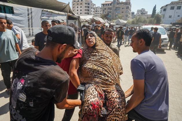 Nine killed, more than 15 injured in Gaza City strike GAZA CITY, GAZA STRIP, PALESTINE, AUGUST 19, 2026: Nine Palestinians were killed and more than 15 others were injured following a strike that targeted a municipal police station in central Gaza City, according to local sources. The wounded were taken to hospitals in Gaza City for treatment. GAZA CITY Palestine, State of Copyright: x xRamzixAbuxAmerx xJNAxPressx