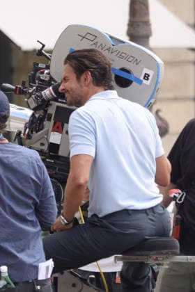 Bradley Cooper spotted on set filming the Ocean s Eleven prequel in Paris Featuring: Bradley Cooper Where: Paris, France When: 19 Aug 2026 Credit: Jasmine Aissaoui INSTARimages EDITORIAL USE ONLY. NOT FOR USE BY NEWSPAPERS BASED IN THE UK. Copyright: xJasminexAissaouix instar55929295