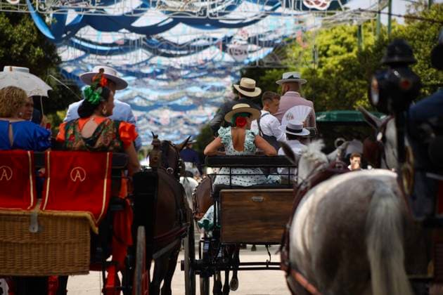 Scenes from the Málaga Fair: Horse-drawn carriages and horses parade through the Málaga Fair. August 19, 2026, in Málaga, Andalusia, Spain As they do every year, locals and visitors enjoy the Málaga Fair at the fairgrounds. August 19, 2026, in Málaga, Andalusia, Málaga, Andalusia, Spain  Copyright: xÃlexxZeax 7721042