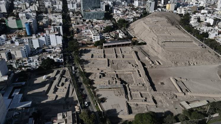 1,400-year-old human remains discovered at Huaca Pucllana in Lima LIMA, PERU - AUGUST 19: An aerial view of the area as archaeologists work on the excavation of recently discovered skeletal remains at the Huaca Pucllana archaeological site, one of Lima’s main pre-Hispanic landmarks, on August 19, 2026, in Lima, Peru. Klebher Vasquez Anadolu Lima Peru. Editorial use only. Please get in touch for any other usage.  Copyright: x2026xAnadoluxKlebherxVasquezx