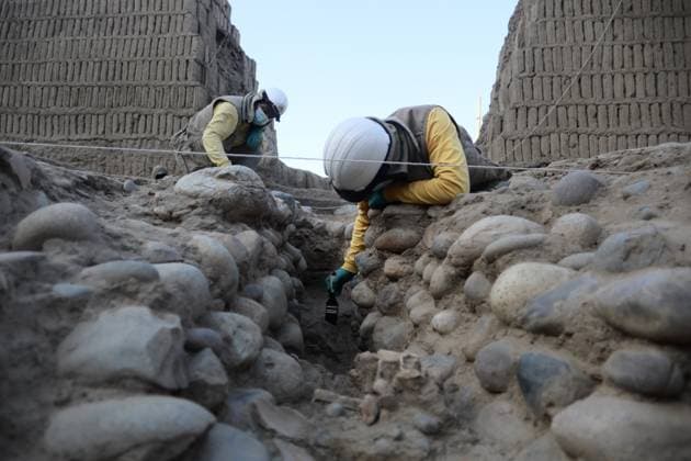 1,400-year-old human remains discovered at Huaca Pucllana in Lima LIMA, PERU - AUGUST 19: Archaeologists work on the excavation of recently discovered skeletal remains at the Huaca Pucllana archaeological site, one of Lima’s main pre-Hispanic landmarks, on August 19, 2026, in Lima, Peru. Klebher Vasquez Anadolu Lima Peru. Editorial use only. Please get in touch for any other usage.  Copyright: x2026xAnadoluxKlebherxVasquezx