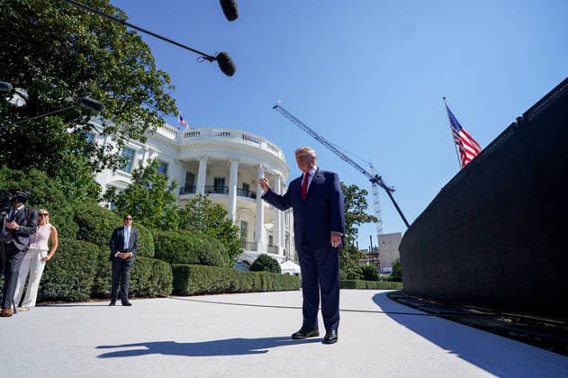 Trump Tours White House Helipad WASHINGTON, DC - AUGUST 19: U.S. President Donald Trump speaks to the press as he tours a new helipad on Wednesday, Aug. 19, 2026 on the South Lawn of the White House in Washington, D.C. Trump was expected to sign a piece of stone that will be inserted into the helipad. (Photo by Al Drago Pool For The Washington Post) Washington DC United States  Copyright: xPool ABACAx