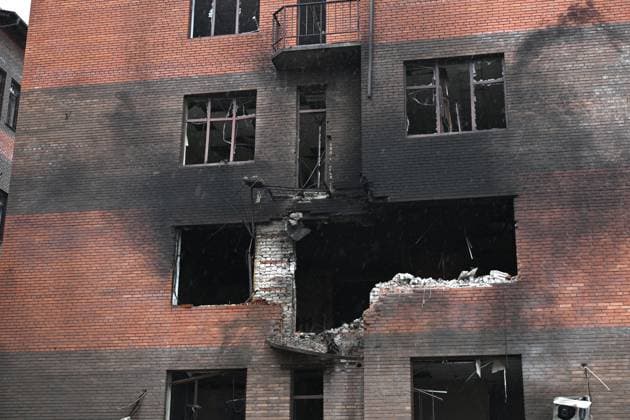 A building is damaged by a Russian attack, Zaporizhzhia, Ukraine, August 19, 2026. Overnight, the Russian army struck the south-eastern Ukrainian city with drones, destroying a hostel, a shopping centre, and the central market. (Photo by Dmytro Smolienko Ukrinform) Russian drones attack central market in Zaporizhzhia  Copyright: xDmytroxSmolienkox