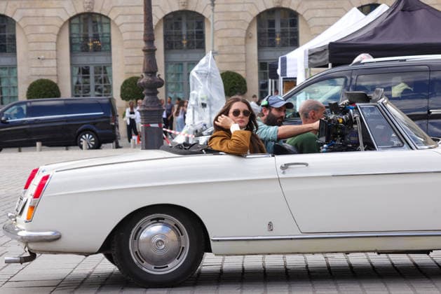American singer Charlotte Lawrence during a photo shoot at Place Vendôme in Paris, France, on August 19, 2026 Jasmine Aissaoui Bestimage American singer Charlotte Lawrence during a photo shoot at Place Vendôme in Paris, France, on August 19, 2026 Paris France  Copyright: xJasminexAissaouix xBestimagexJasminexAissaouix xBestimagex