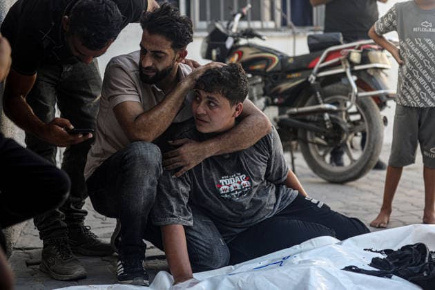 Palestinians Mourn Nine Killed in Israeli Strike in Gaza City Palestinians mourn the bodies of nine Palestinians, including a child, who were killed in an Israeli airstrike that targeted a police headquarters in central Gaza City, during their funeral on August 19, 2026. Medical sources said more than 15 other people were wounded in the strike. Photo by Bilal Osama apaimages Gaza city Gaza Strip Palestinian Territory 190826_Gaza_BO_02(12) Copyright: xapaimagesxBilalxOsamax xapaimagesx