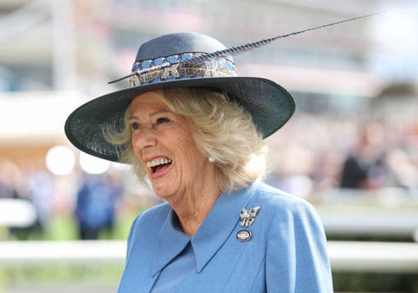 Entertainment Bilder des Tages . 19 08 2026. York, United Kingdom. Queen Camilla during a visit to the Ebor Festival at York Racecourse, United Kingdom.  xPoolx xi-Imagesx IIM-26955-0025