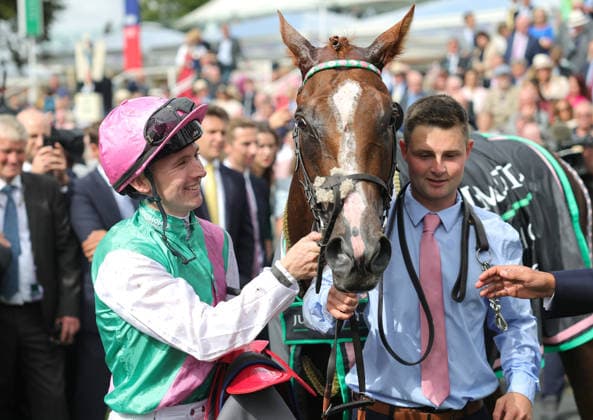 Queen Camilla Visit York Races YORK, ENGLAND - AUGUST 19: Jockey Colin Keane with Item, winners of the Juddmonte International Stakes, during the first day of the Ebor Festival at York Racecourse on August 19, 2026 in York, England., Credit:Chris Jackson PA ROTA - B68 Avalon United Kingdom, England, York, York Racecourse  Copyright: xChrisxJacksonx xPAxROTAx-xB68x xAvalonx 1125736089
