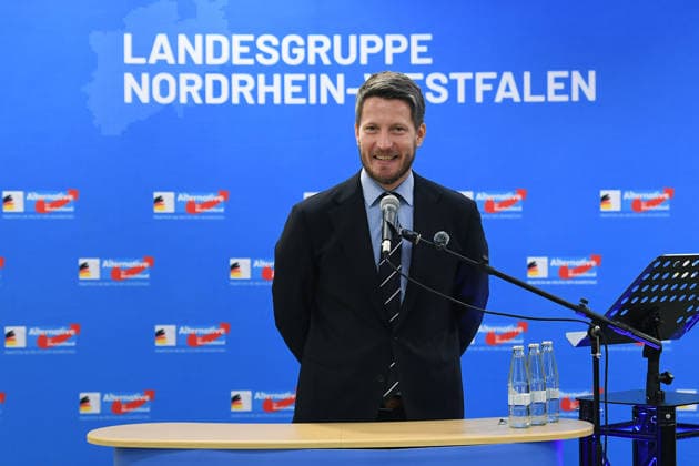 Bürgerdialog der AfD-Bundestagsfraktion ( Landesgruppe NRW ) am 19.08.2026 in der Aula der ehem. Martini-Schule in Wesel Dr. Martin Vincentz MdL *** Public Forum hosted by the AfD Bundestag Caucus—North Rhine-Westphalia Regional Group—on August 19, 2026, in the auditorium of the former Martini School in Wesel; Dr. Martin Vincentz, Member of the State Parliament xRx